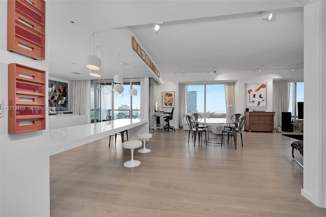 Condo in Miami, Florida, United States 5 - 16637306