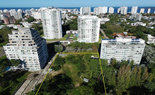 Land in Punta del Este, Maldonado Department, Uruguay 1