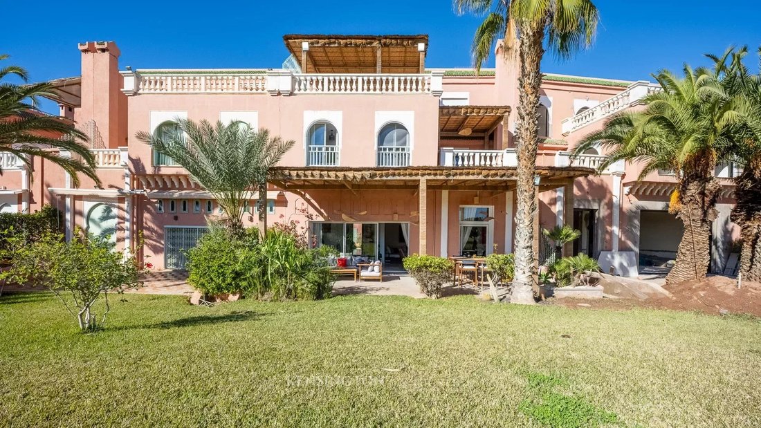 Villa in Marrakesh, Marrakesh-Safi, Morocco 1 - 12387782