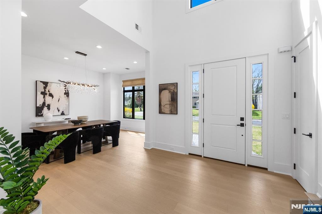 House in Glen Rock, New Jersey, United States 3 - 17692233