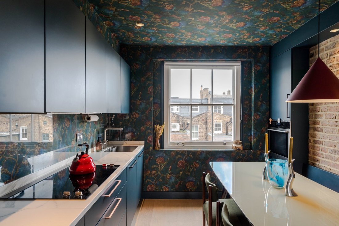 Apartment in Ladbroke Grove, Kensington And Chelsea, England 5 - 17693410