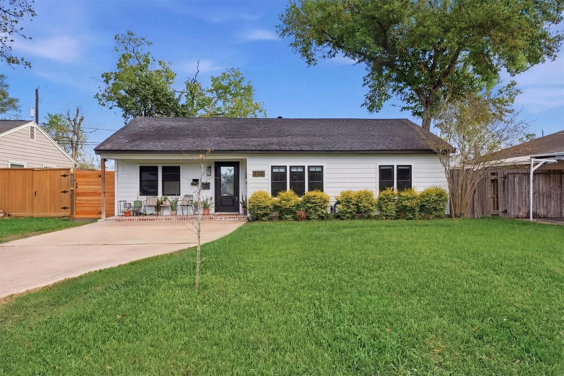 House in Houston, Texas, United States 3 - 17697443