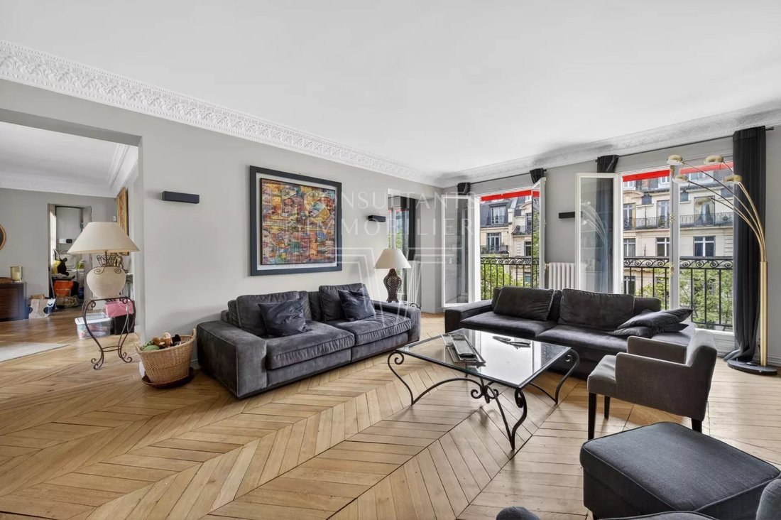 Apartment in Pereire-Malesherbes, Paris 17e Arrondissement, Paris 1 - 17694054