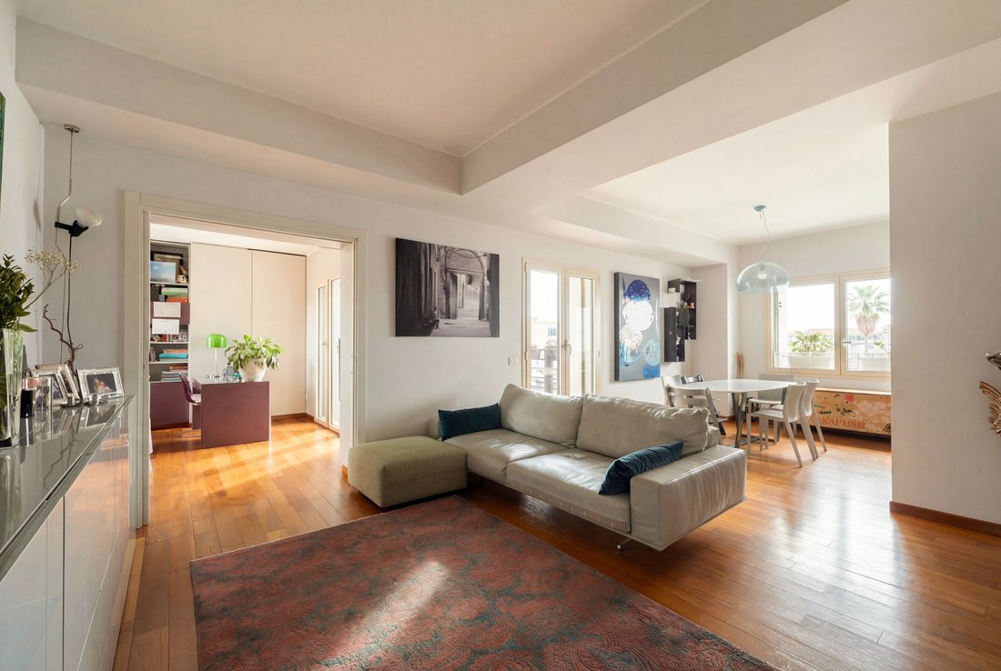 Wohnung in Argonne - Korsika Gebiet, Mailand, Italien 1 - 17700179