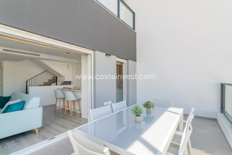 Villa in Finestrat, Valencian Community, Spain 5 - 17695396