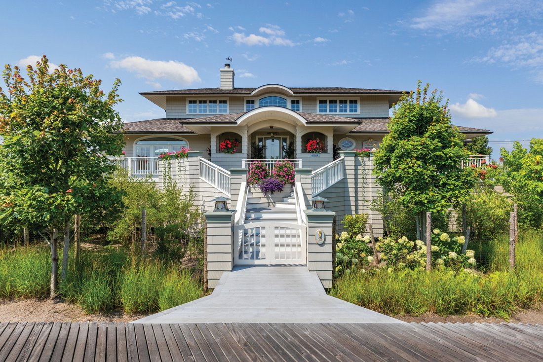 House in Bay Shore, New York, United States 1 - 17684991