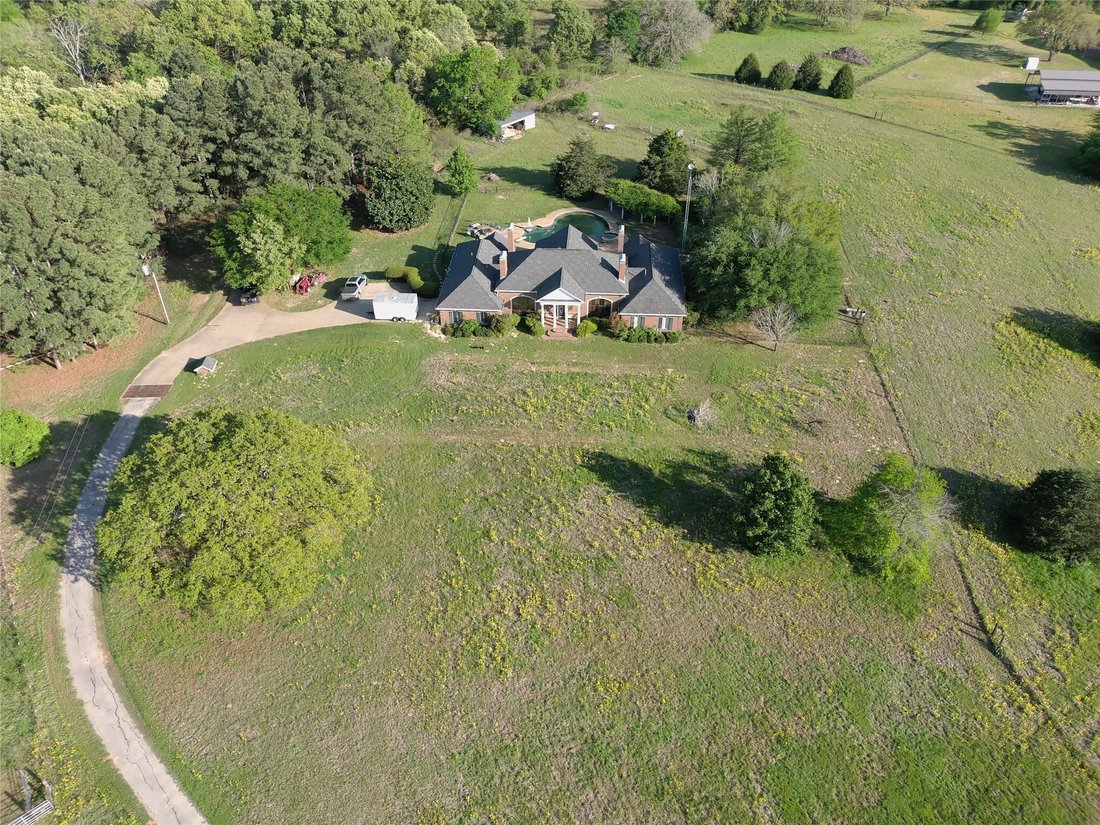 House in Athens, Texas, United States 1 - 17698737