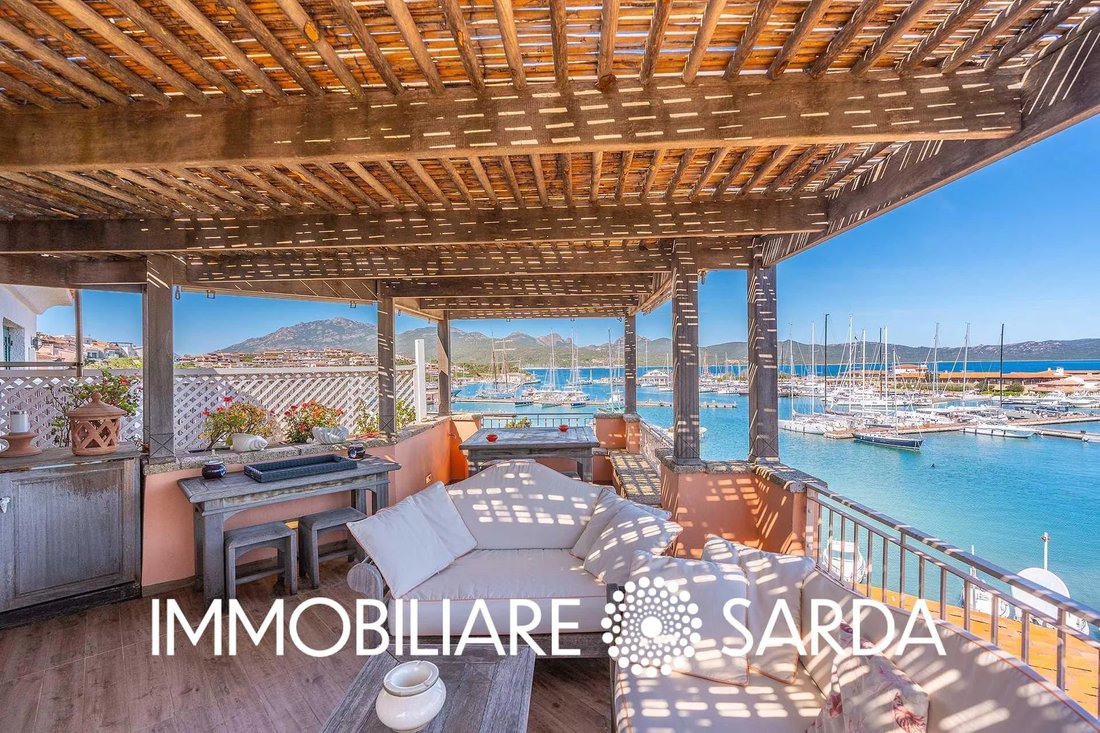 Apartment in Porto Rotondo, Olbia, Sardinia 4 - 17694341