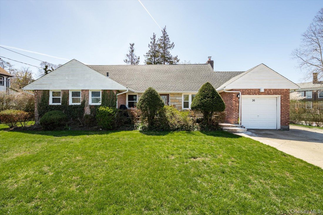 House in Great Neck, New York, United States 1 - 17698817