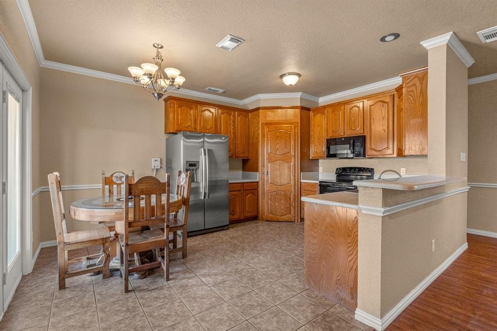House in Sanger, Texas, United States 5 - 17697254