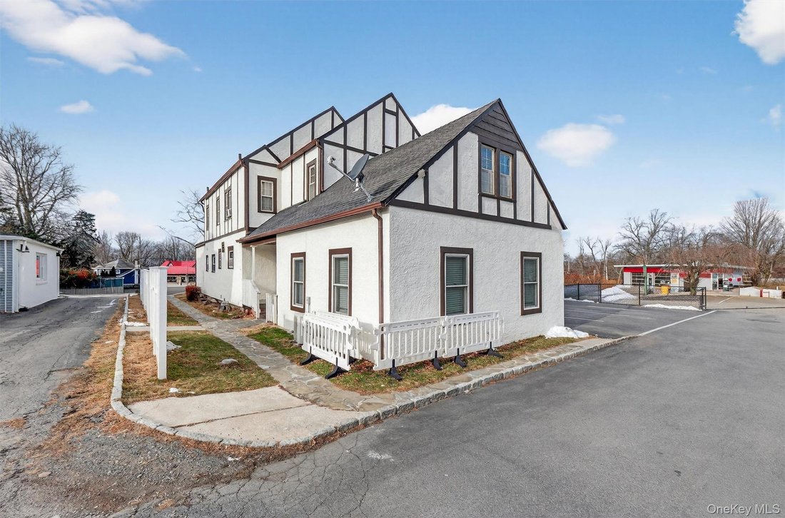 House in Mohegan Lake, New York, United States 3 - 17700125