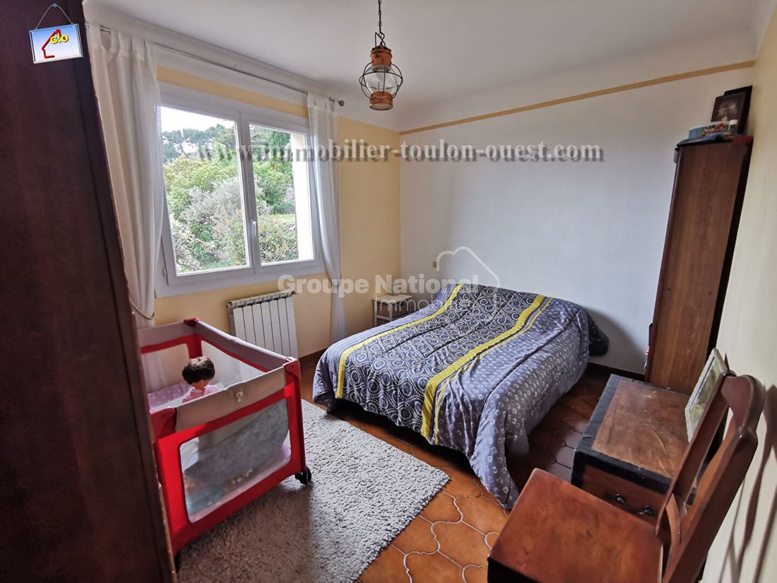 Villa in Solliès-Ville, Provence-Alpes-Côte d'Azur, France 5 - 17698350