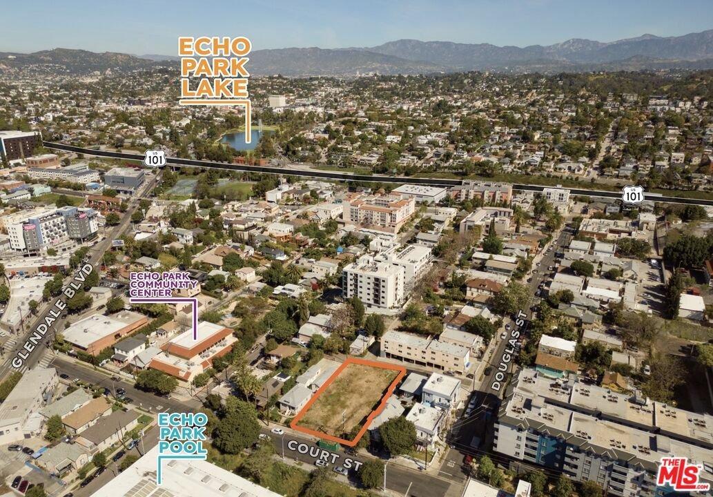 Land in Los Angeles, California, United States 2 - 17698732
