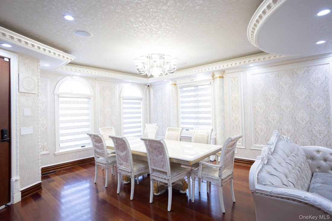 House in New York, New York, United States 5 - 17693643