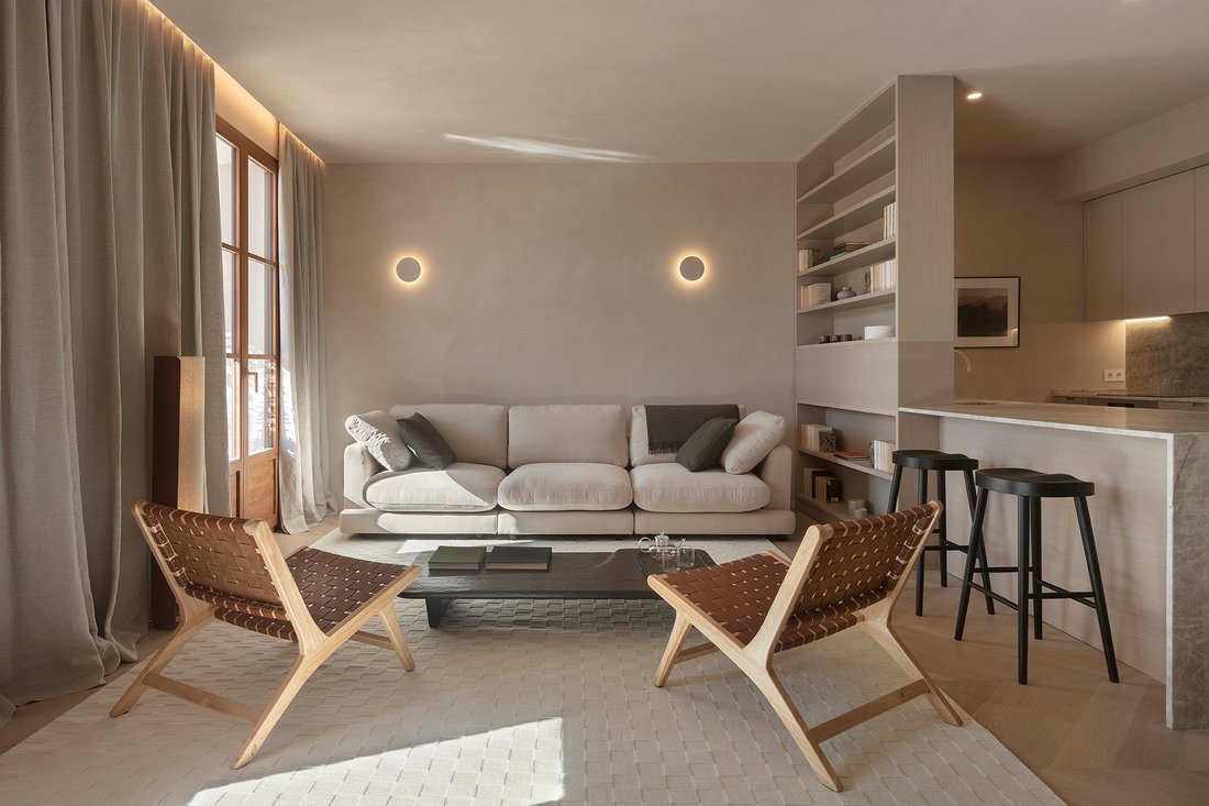 Apartment in Ciutat Vella, Barcelona, Spain 2 - 17697627