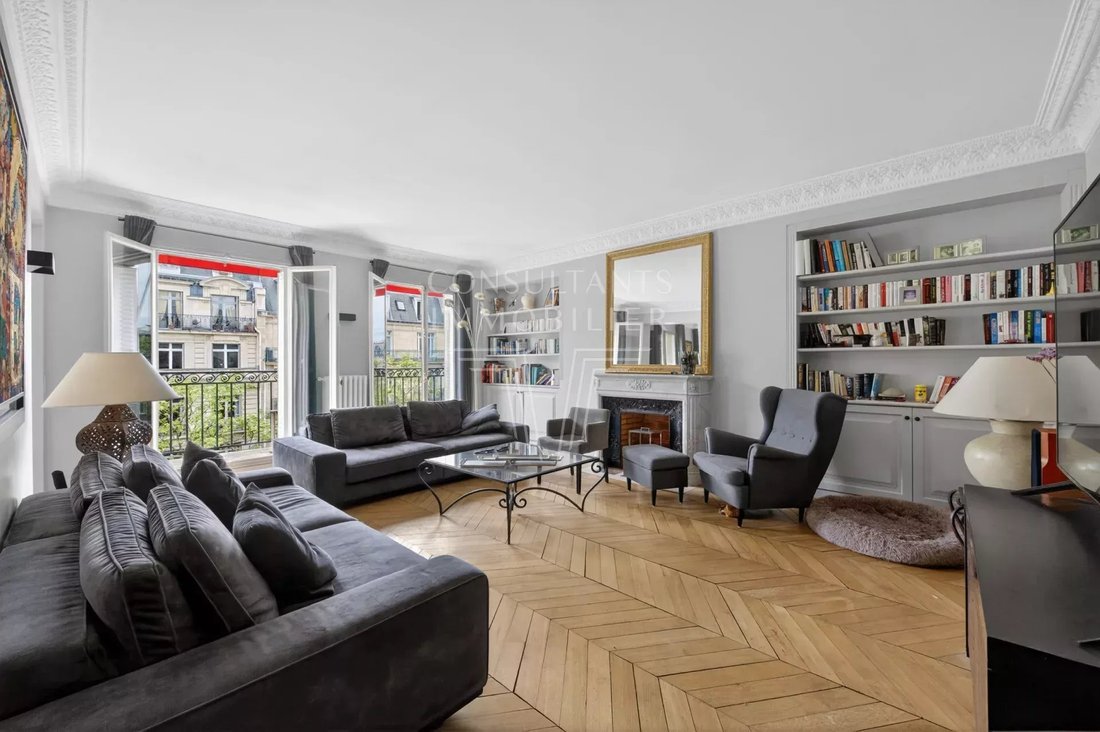 Apartment in Pereire-Malesherbes, Paris 17e Arrondissement, Paris 5 - 17694054