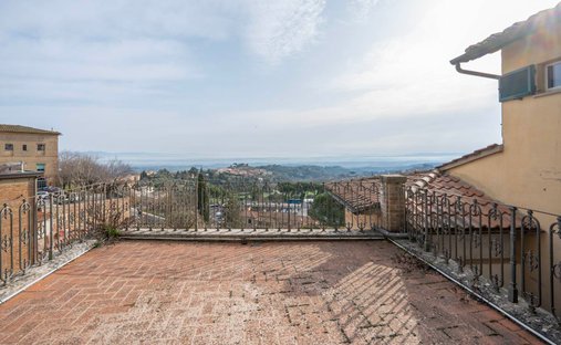 Maison de ville à Montepulciano, Toscane, Italie 1