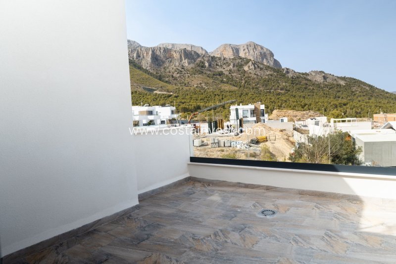 Villa in Polop, Valencian Community, Spain 2 - 17695059