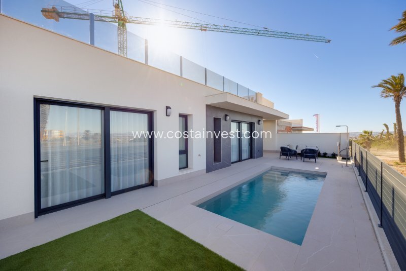 Villa in Torrevieja, Valencian Community, Spain 1 - 17695406