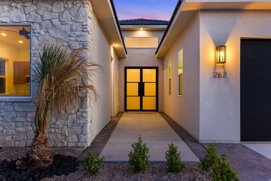 House in Hurricane, Utah, United States 2 - 17697755