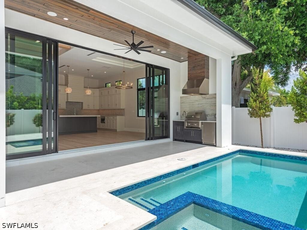 House in Naples, Florida, United States 5 - 17670144