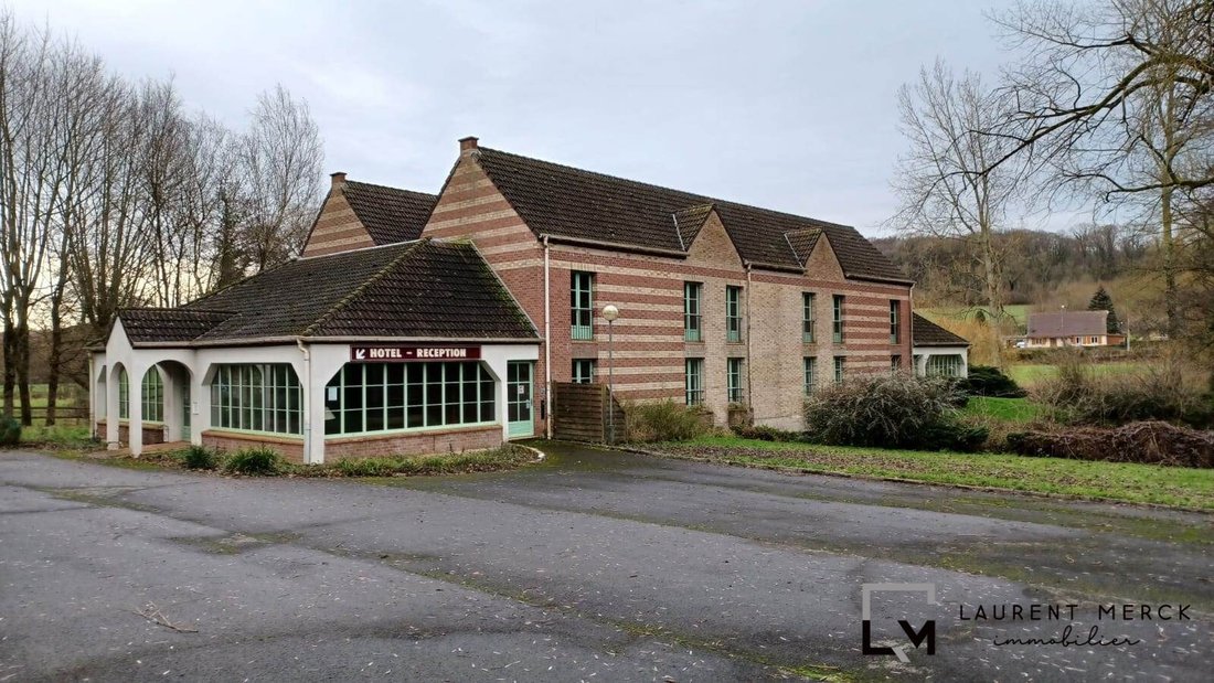 Lumbres, Hauts-de-France, France 4 - 17699991