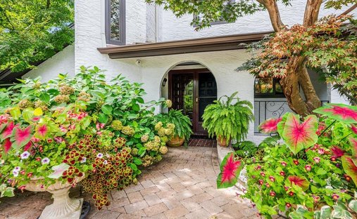House in Babylon, New York, United States 1
