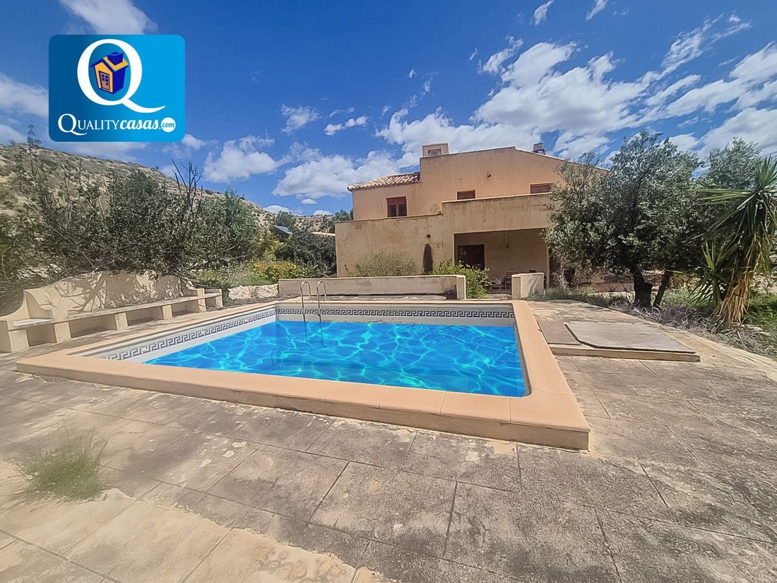 Villa in Xixona / Jijona, Valencian Community, Spain 1 - 17696756