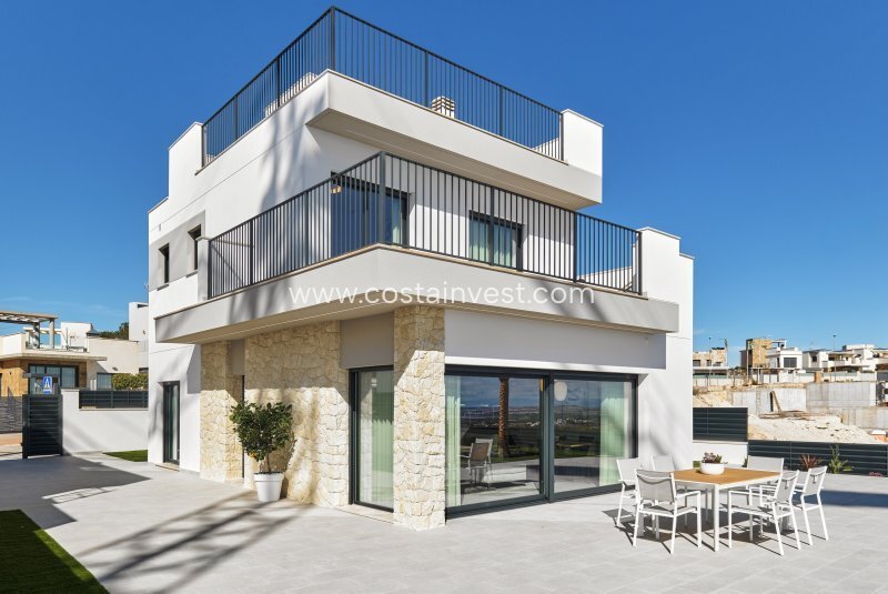 Villa in San Miguel de Salinas, Valencian Community, Spain 1 - 17695415