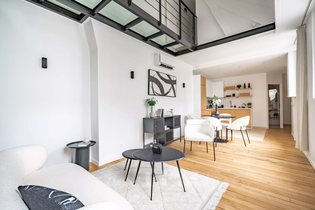 Apartment in Invalides, Paris 7e Arrondissement, Paris 2 - 17694430