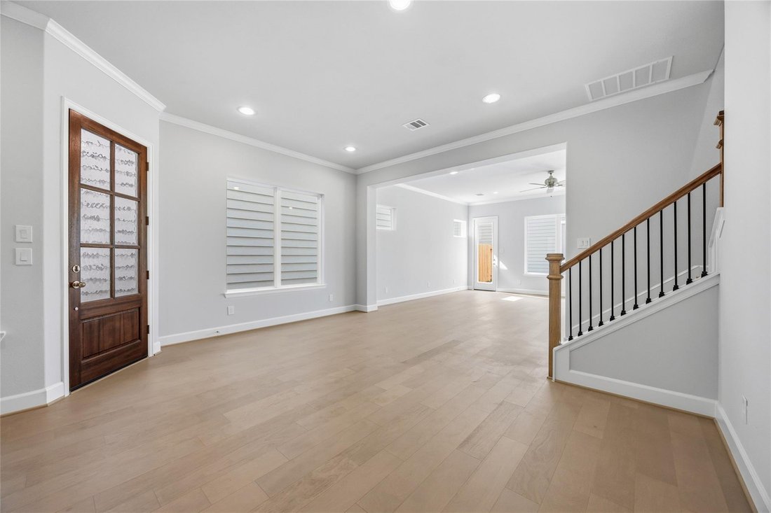 House in Houston, Texas, United States 2 - 17697565