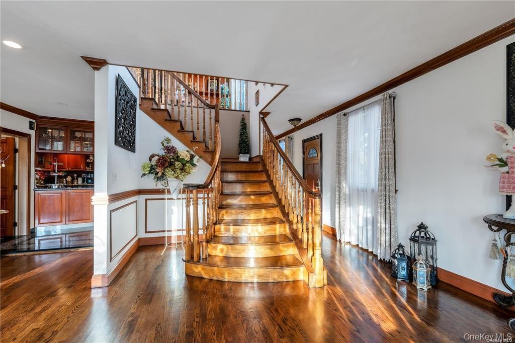 House in New York, New York, United States 3 - 17698045