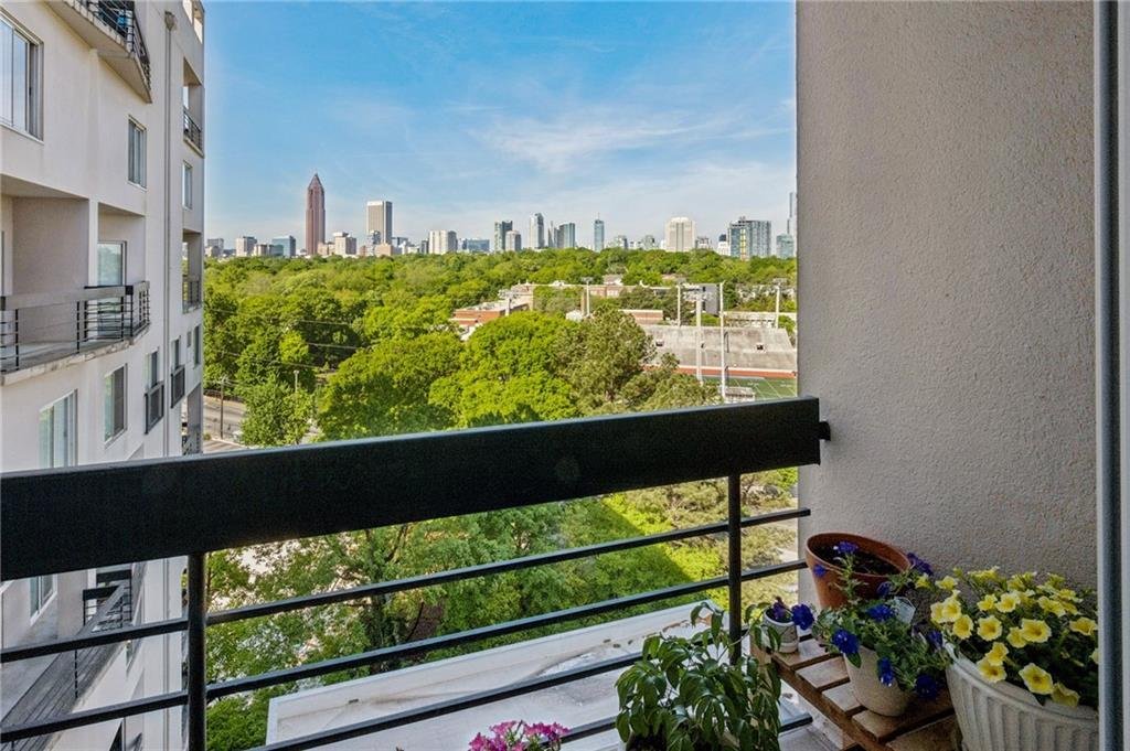 Condo in Atlanta, Georgia, United States 2 - 17698064