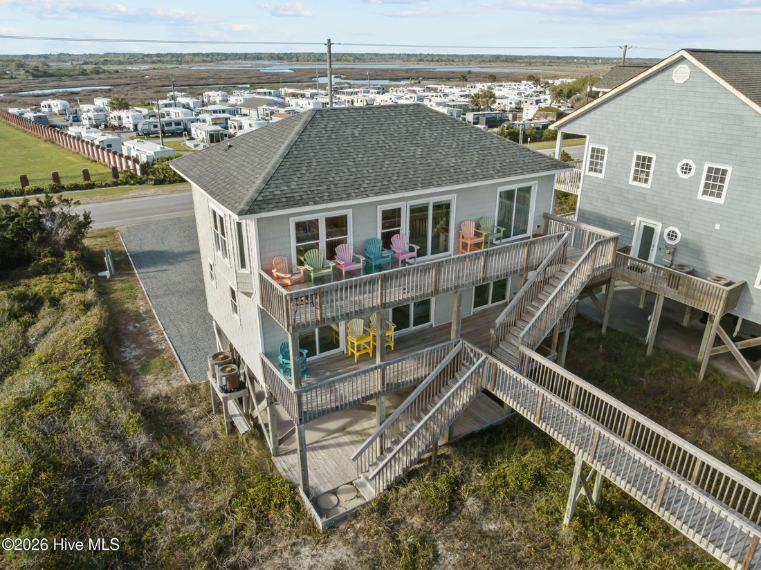 House in North Topsail Beach, North Carolina, United States 2 - 17698206