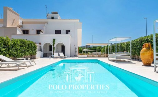 Villa in Fasano, Apulia, Italy 1