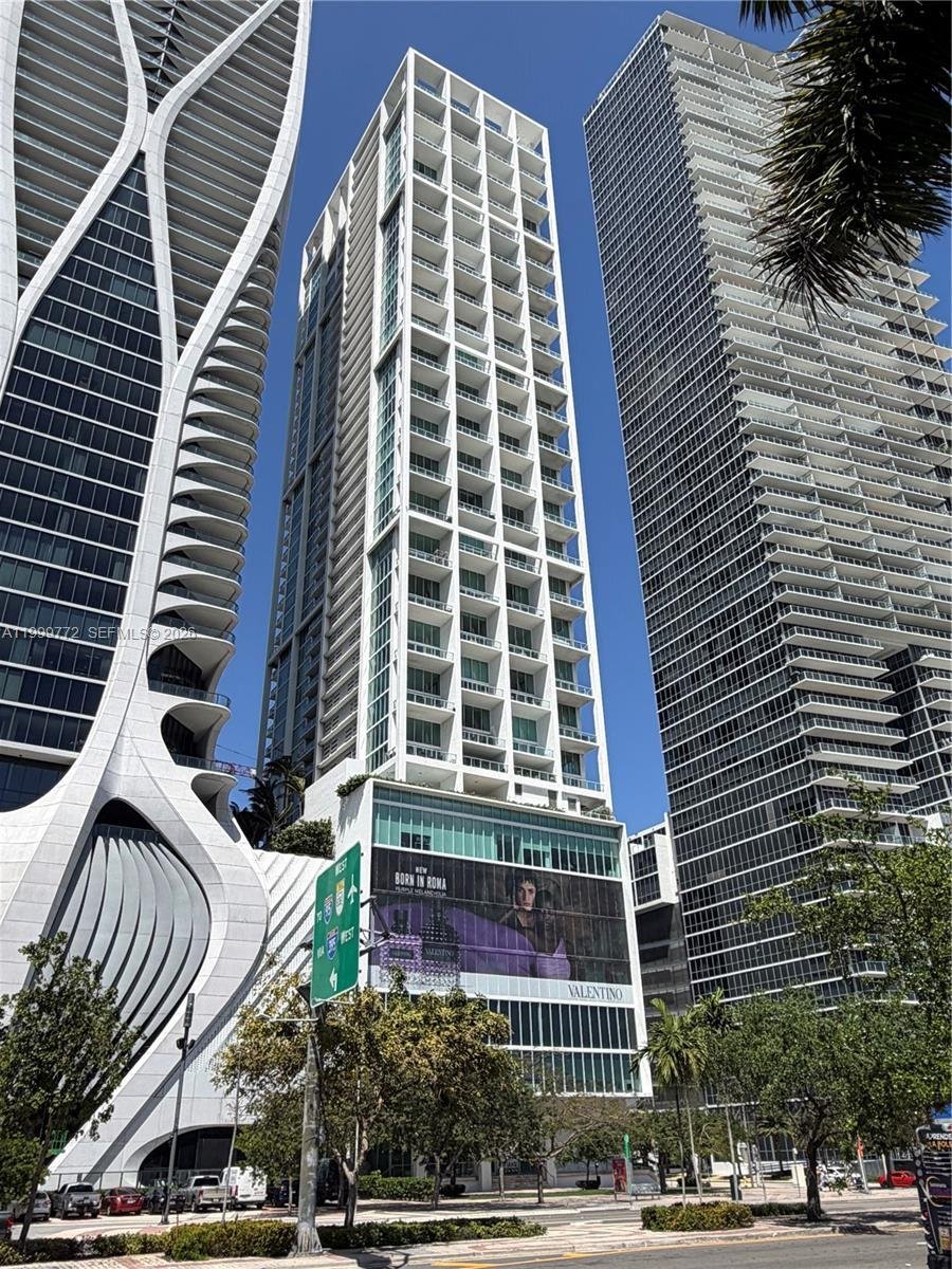 Condo in Miami, Florida, United States 2 - 17696979