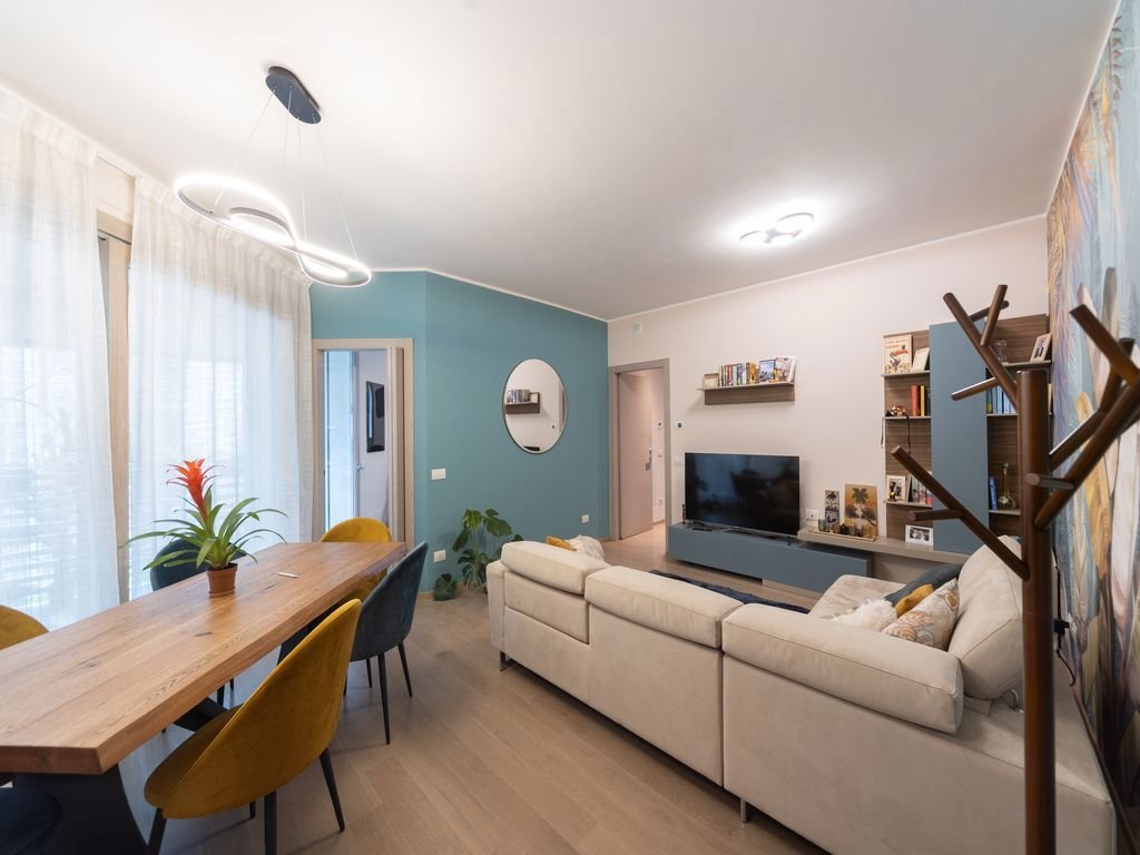Apartment in Niguarda, Milan, Italy 3 - 17697732