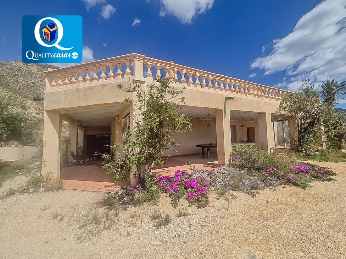 Villa in Xixona / Jijona, Valencian Community, Spain 3 - 17696756