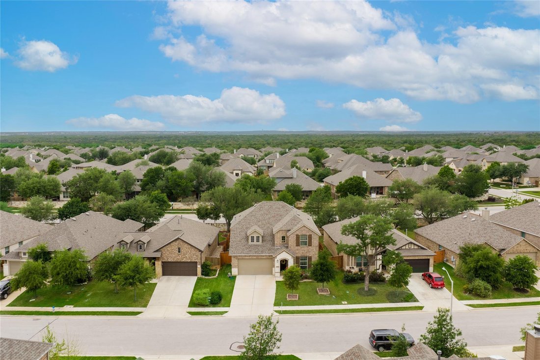 House in Georgetown, Texas, United States 4 - 17692733
