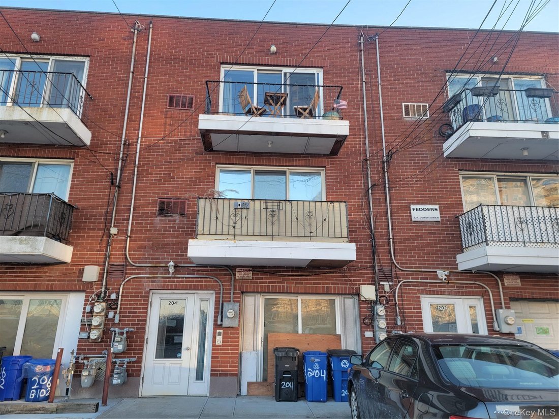 House in New York, New York, United States 2 - 16980855