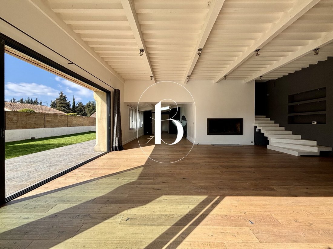 House in Uzès, Occitania, France 5 - 17693084