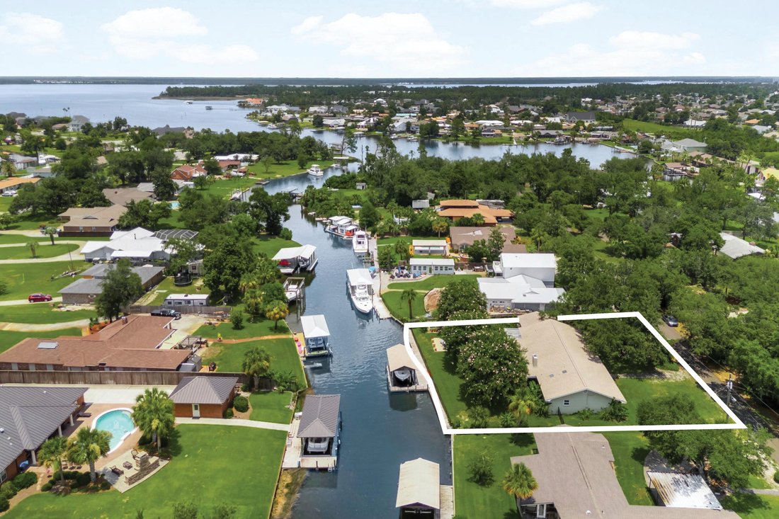 House in Lynn Haven, Florida, United States 2 - 17694432