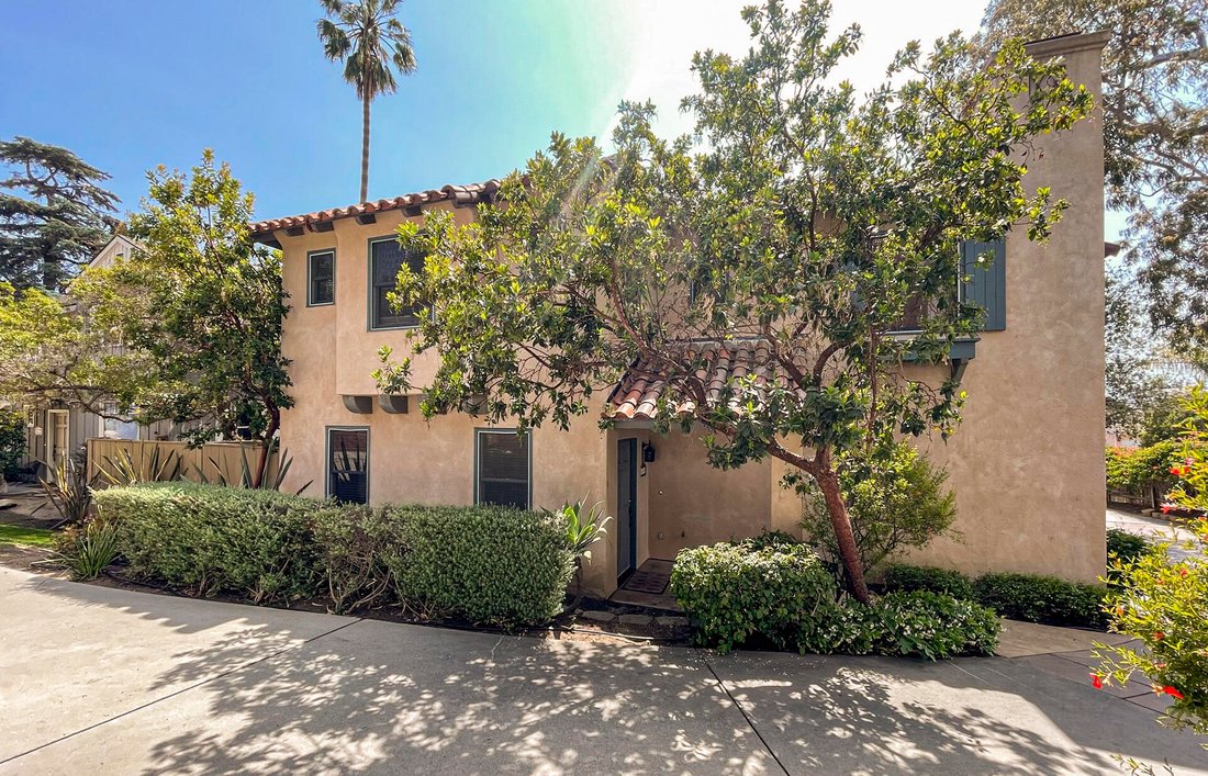 Santa Barbara, California, United States 4 - 17673068