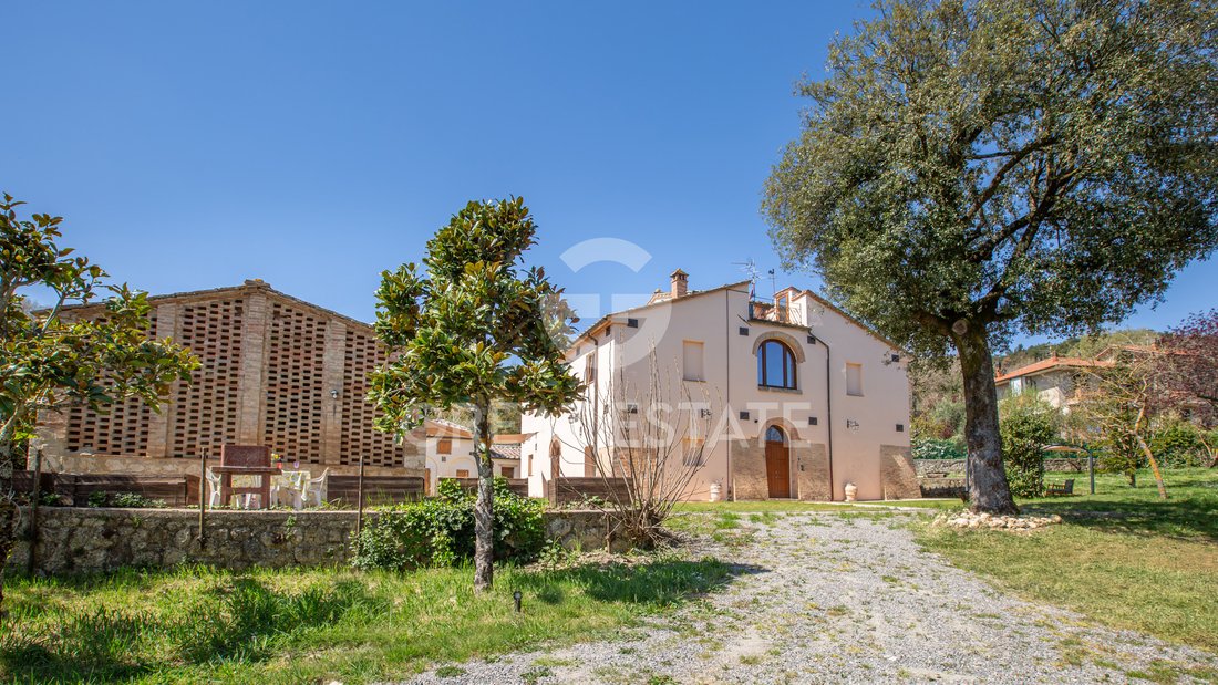 Villa in Sarteano, Tuscany, Italy 1 - 15864830