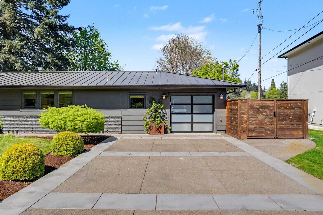 House in Albany, Oregon, United States 4 - 17695689