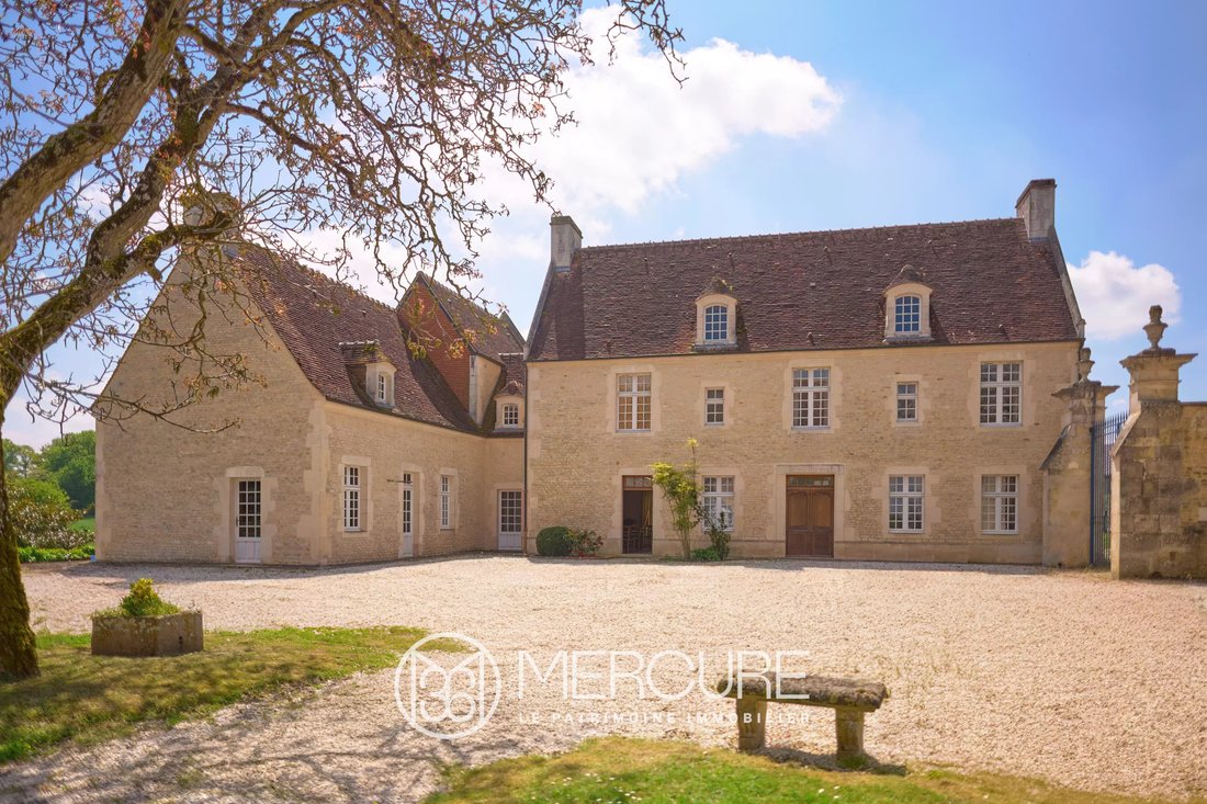 Estate in Saint-Pierre-du-Bu, Normandy, France 2 - 14314855