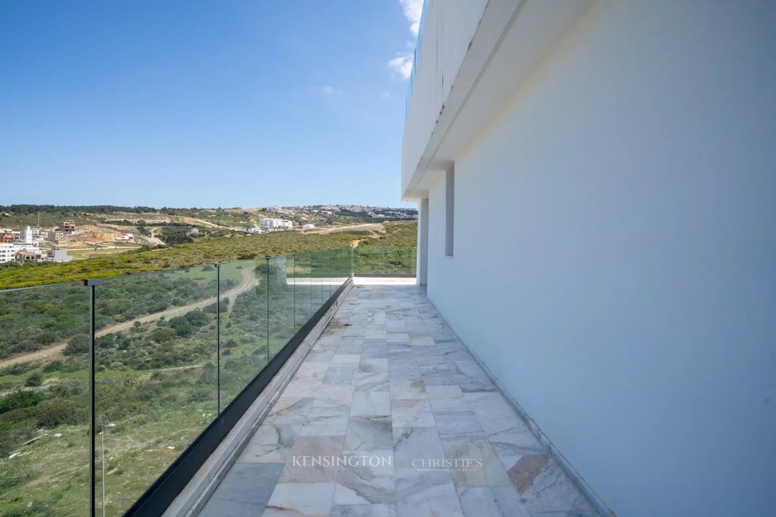 Apartment in Tangier, Tangier-Tétouan-Al Hoceima, Morocco 4 - 15580426