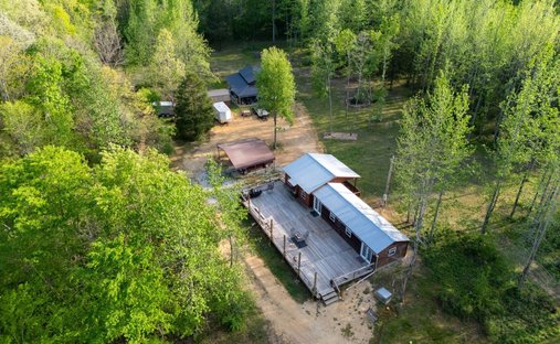 House in Lobelville, Tennessee, United States 1
