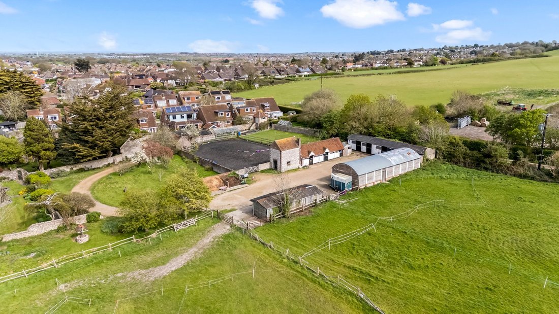 House in East Sussex, England 4 - 17694588
