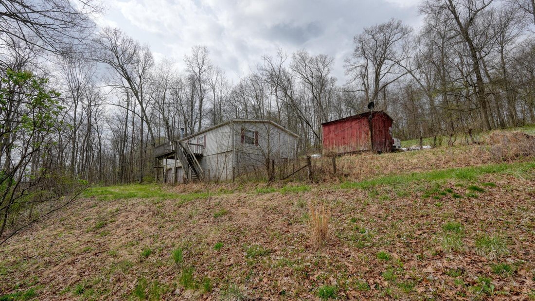 House in Warsaw, Ohio, United States 1 - 17696111